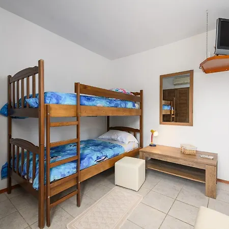 Apartments Ivana , Affordable On A Great Location Umag Exterior photo